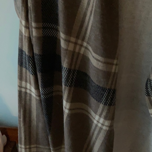 Eclipse plaid cardigan - Picture 2 of 8